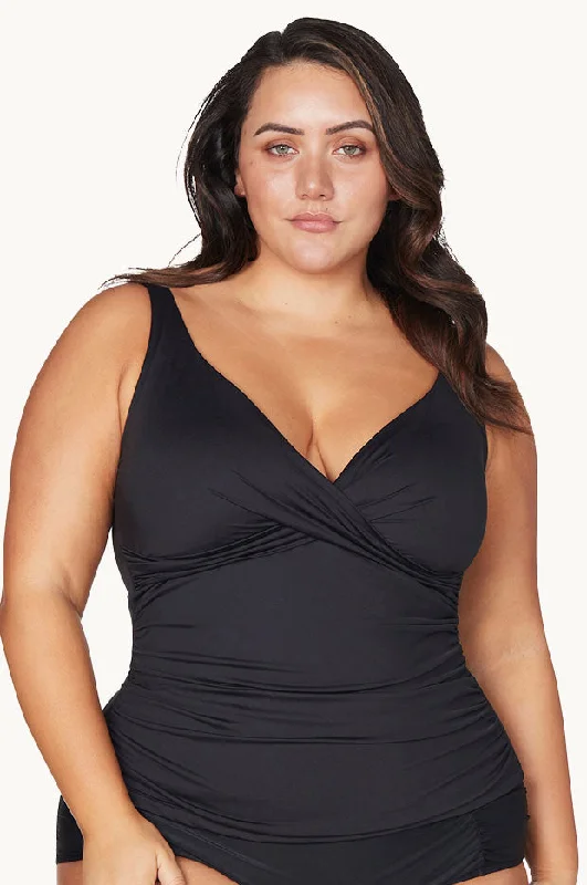 Hues Delacroix Singlet