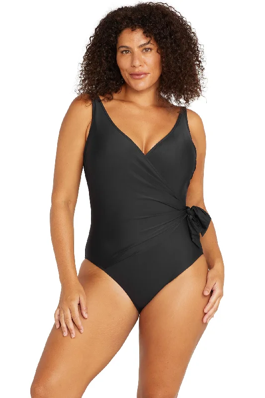 Black Hues Hayes D / DD Cup Underwire One Piece Swimsuit
